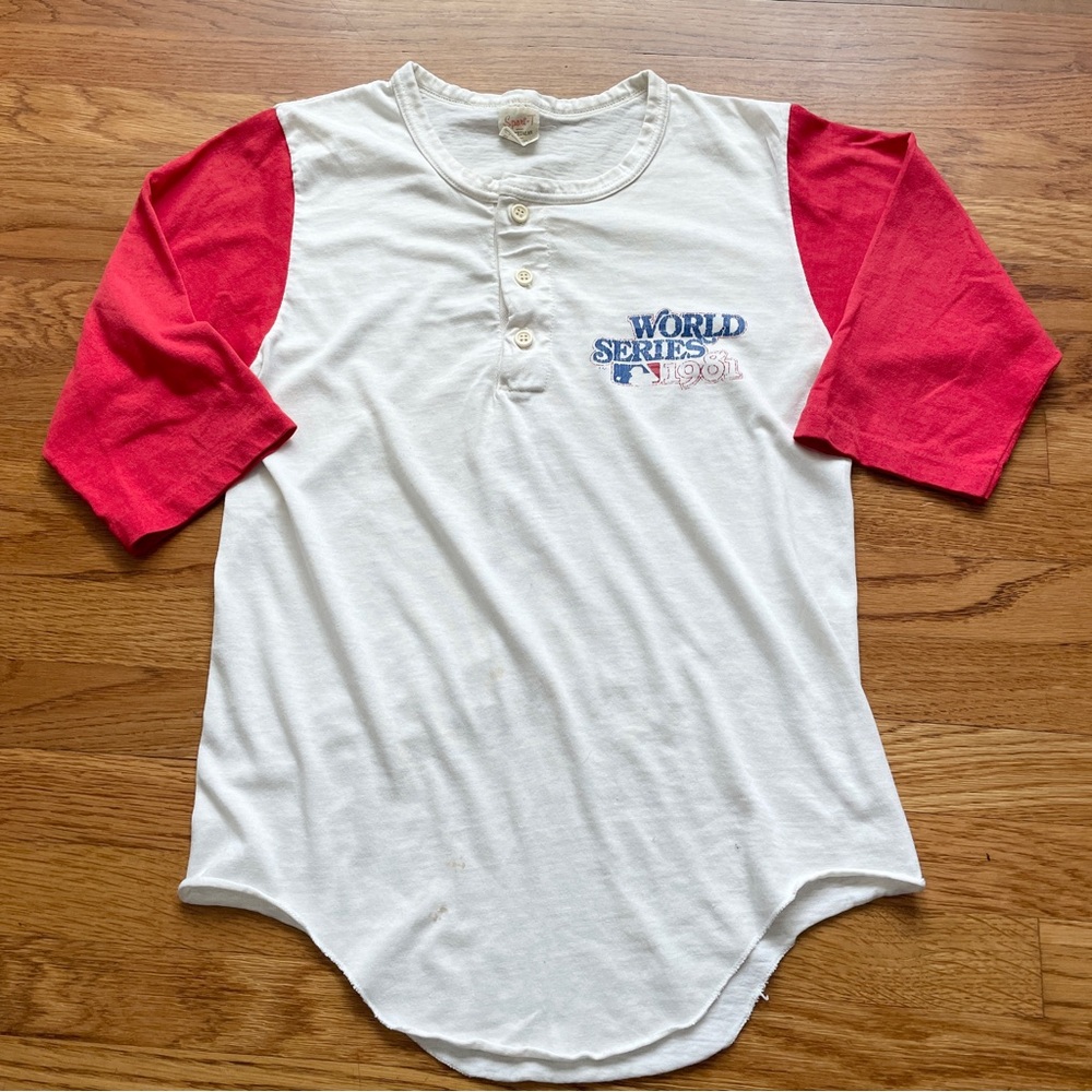 Vintage World Series 1981 baseball dodgers vs Yankees Henley Shirt S